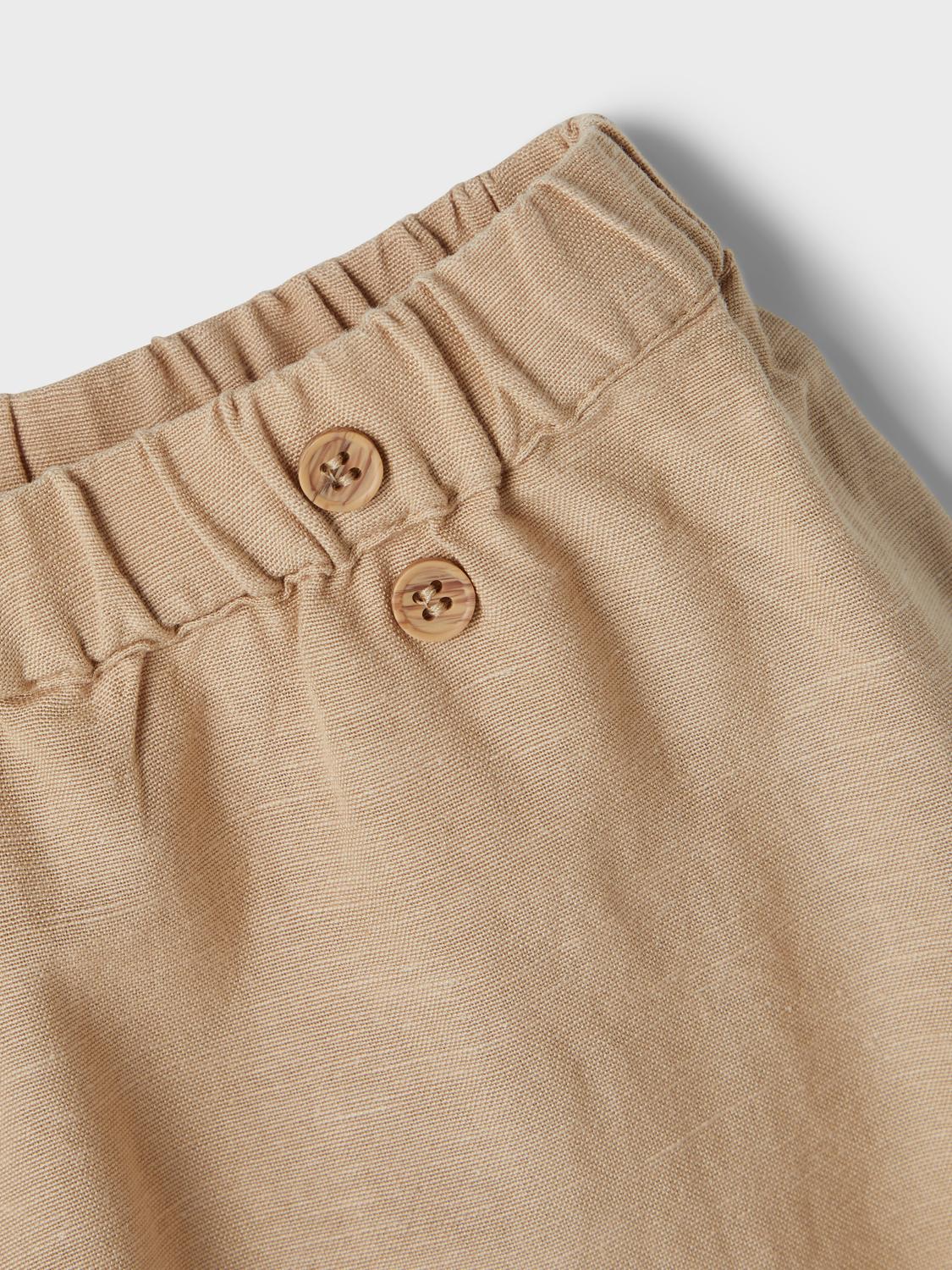 model_shot-front_full